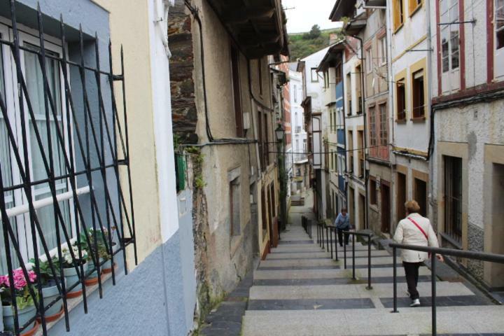 Calle Olavarrieta 16 Bajo Luarca Zewnętrze zdjęcie